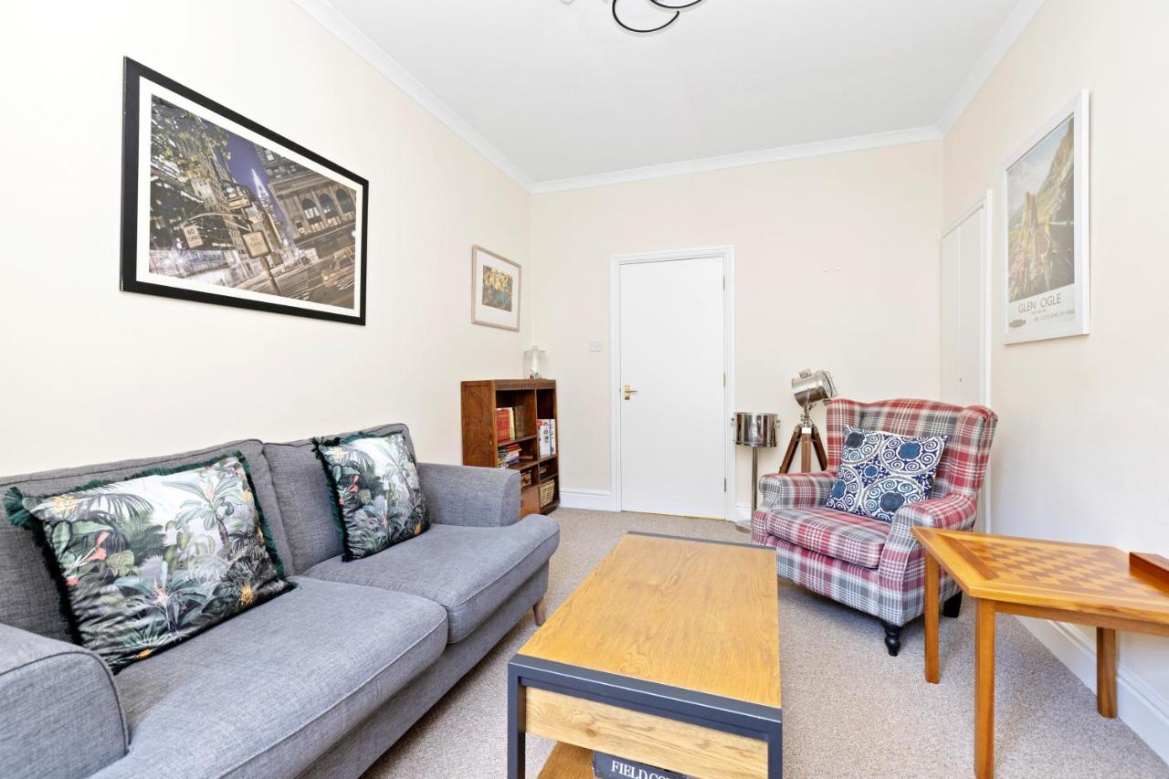 Joivy Modern Flat On Rose Street Daire Edinburgh Dış mekan fotoğraf