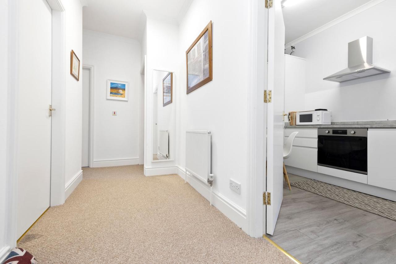 Joivy Modern Flat On Rose Street Daire Edinburgh Dış mekan fotoğraf