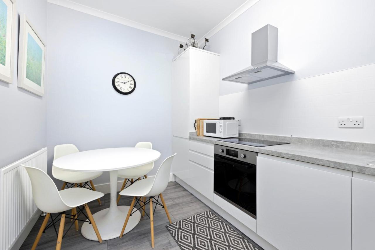 Joivy Modern Flat On Rose Street Daire Edinburgh Dış mekan fotoğraf