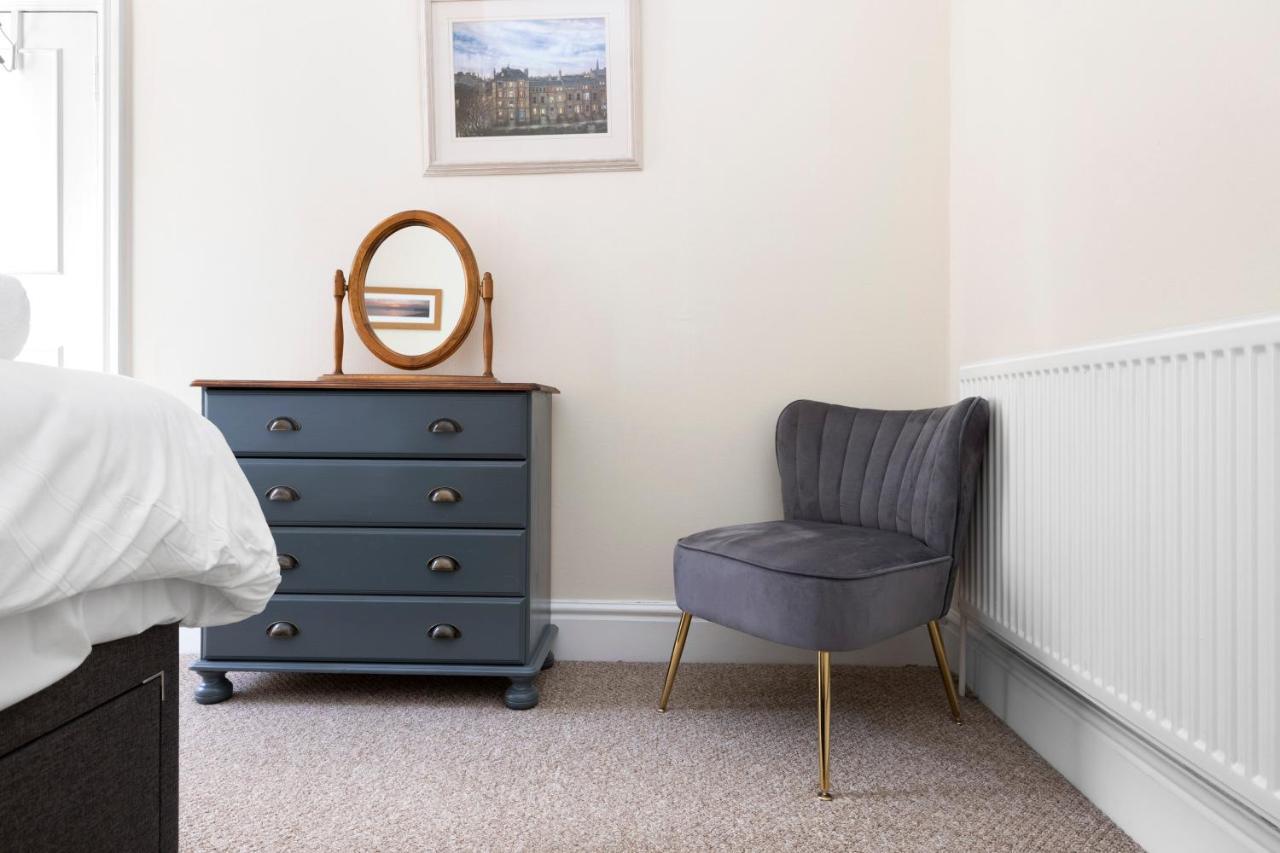 Joivy Modern Flat On Rose Street Daire Edinburgh Dış mekan fotoğraf