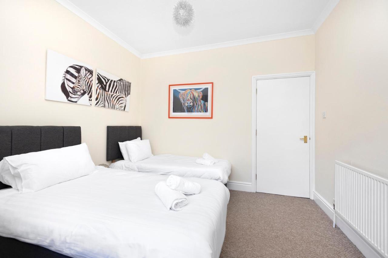 Joivy Modern Flat On Rose Street Daire Edinburgh Dış mekan fotoğraf