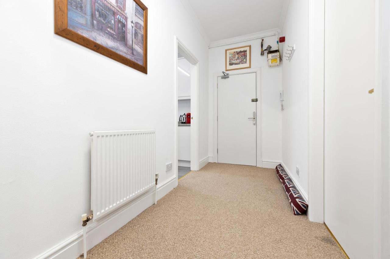 Joivy Modern Flat On Rose Street Daire Edinburgh Dış mekan fotoğraf